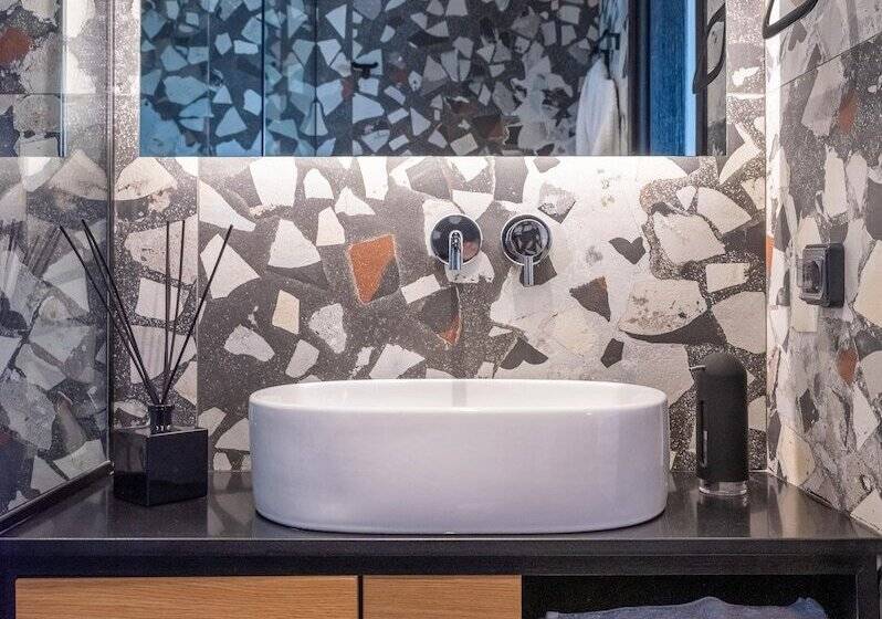 ホテル 3 Pines Design Living