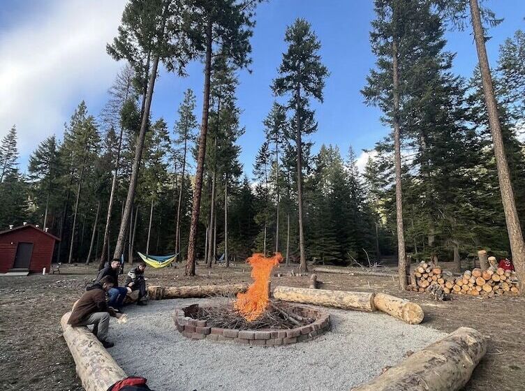 Отель Bear Creek Resort   Campsite