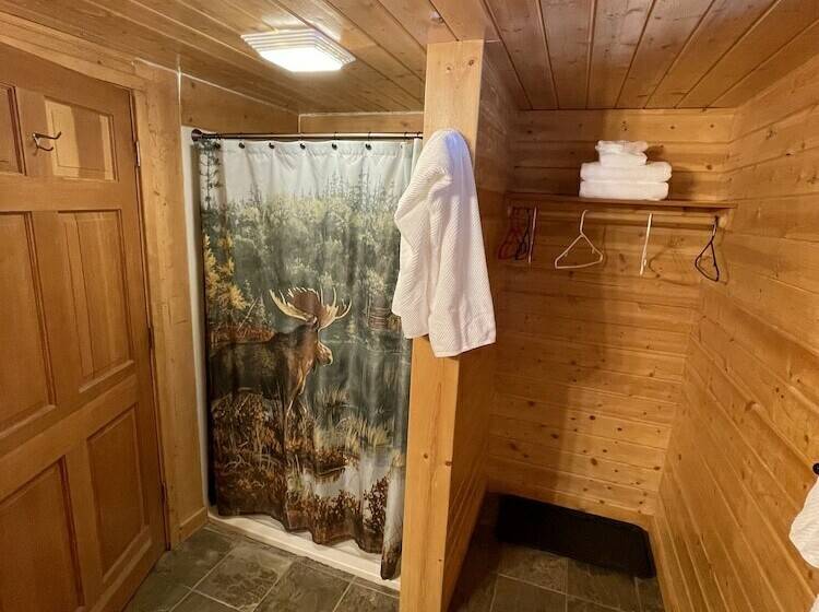 فندق Bear Creek Resort   Campsite