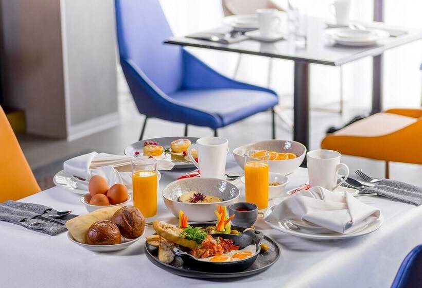 هتل Gold Inn Garden