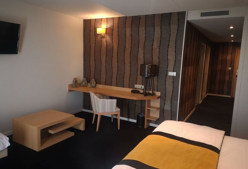 Les Suites   Konine 4   Hotel & Bar & Restaurant