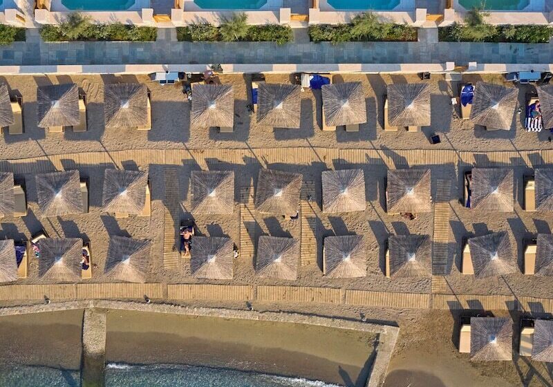 ホテル Mandraki Beach Resort   Adults Only