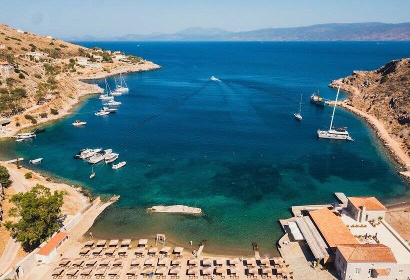 ホテル Mandraki Beach Resort   Adults Only