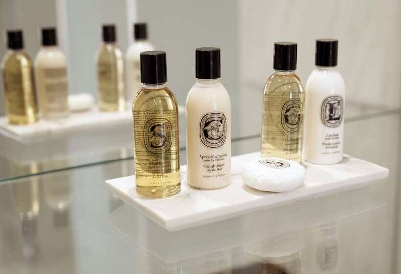 ホテル Mandraki Beach Resort   Adults Only