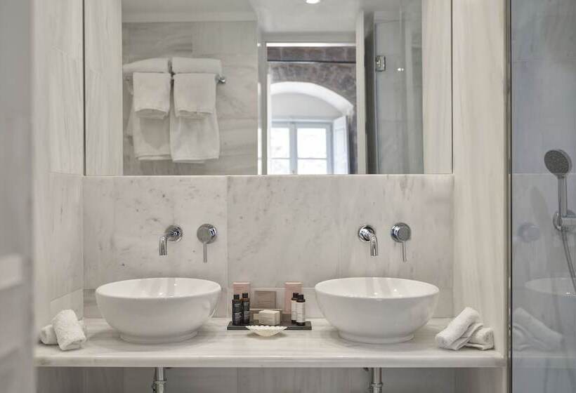 ホテル Mandraki Beach Resort   Adults Only