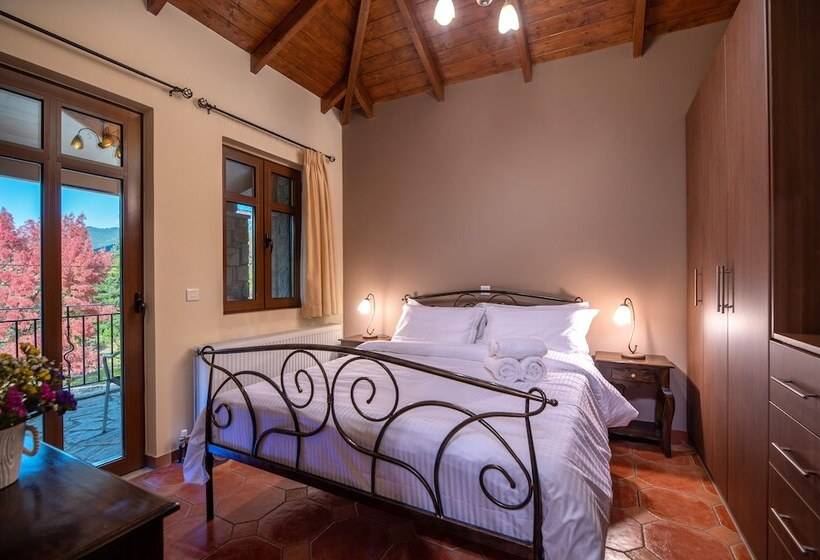 בית מלון כפרי Oreades Suites