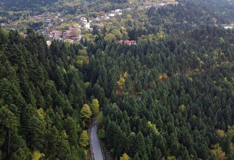 בית מלון כפרי Oreades Suites