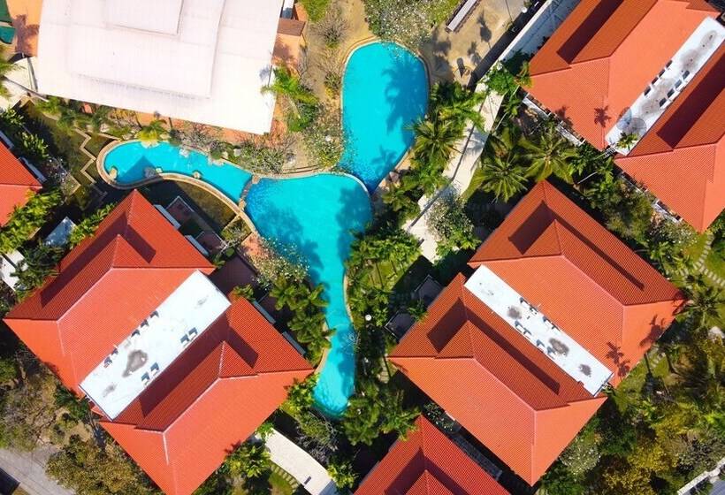 호텔 Thara Cholapruek Resort