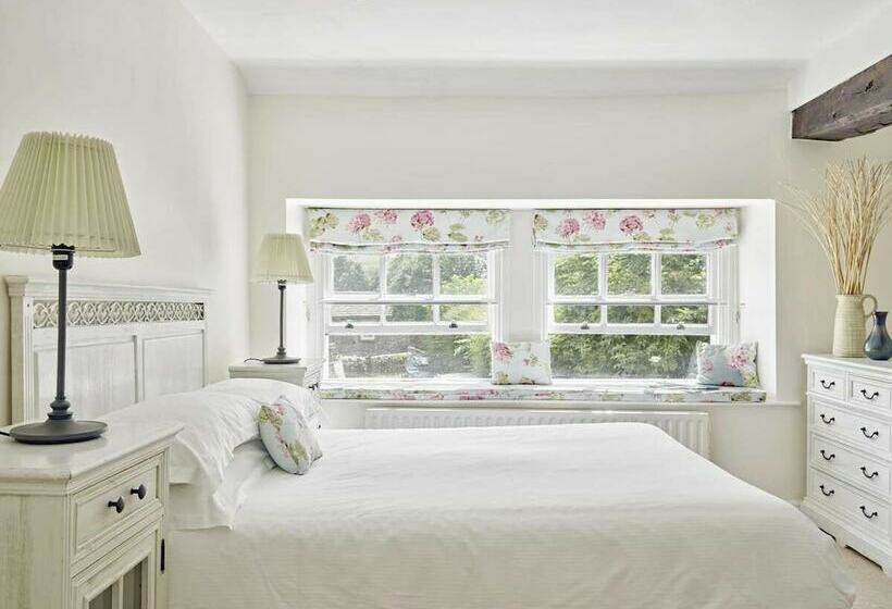 בית מלון כפרי The Tennants Arms