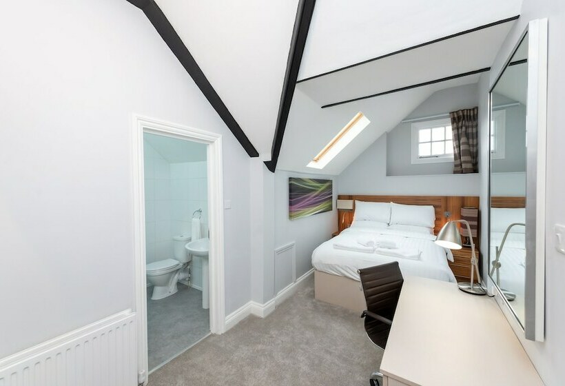 Uno Hotel Heathrow Windsor