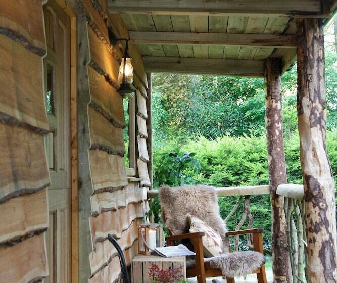 Luxury Cabin With Hot Tub