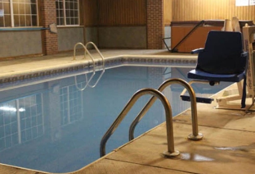 فندق على الطريق Garden City Inn