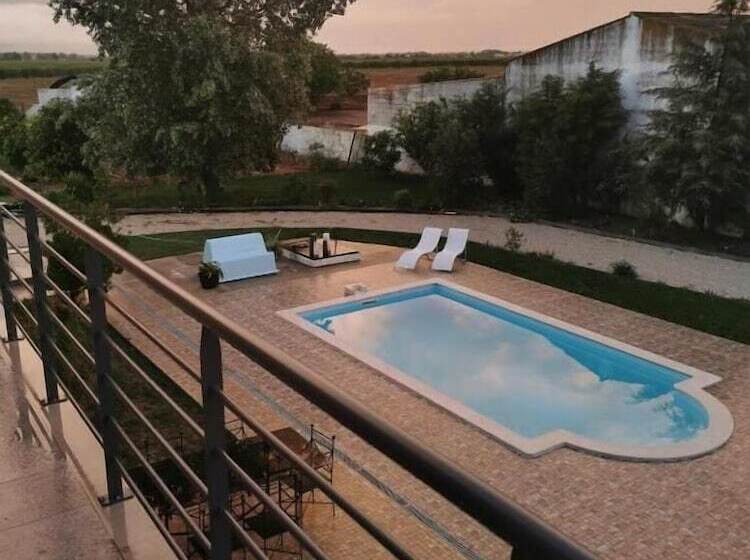 بنسيون Casa Das Portas