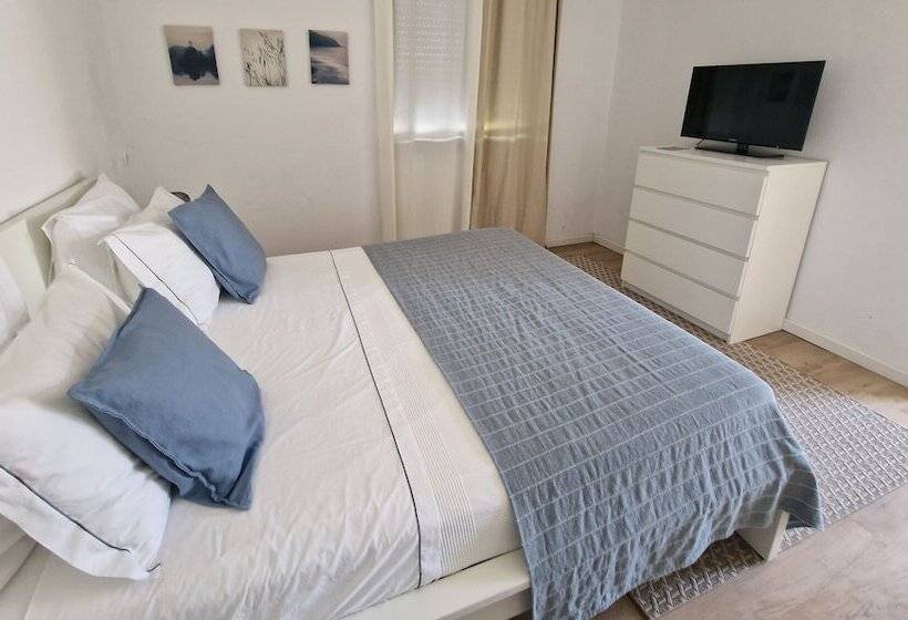 بنسيون Casa Das Portas