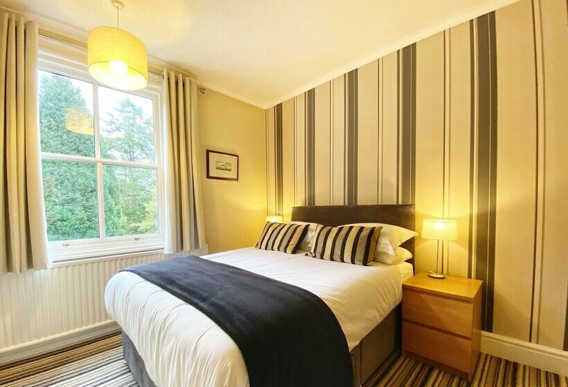 膳宿费 Lakes End Guest House