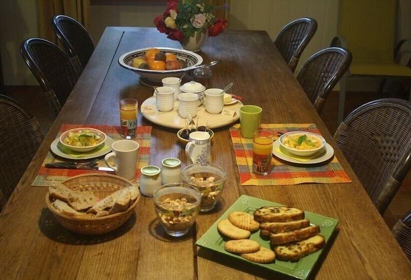 Пансион Le Clos De La Salamandre