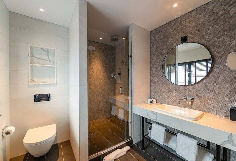 פנסיון The Fellows House Mews