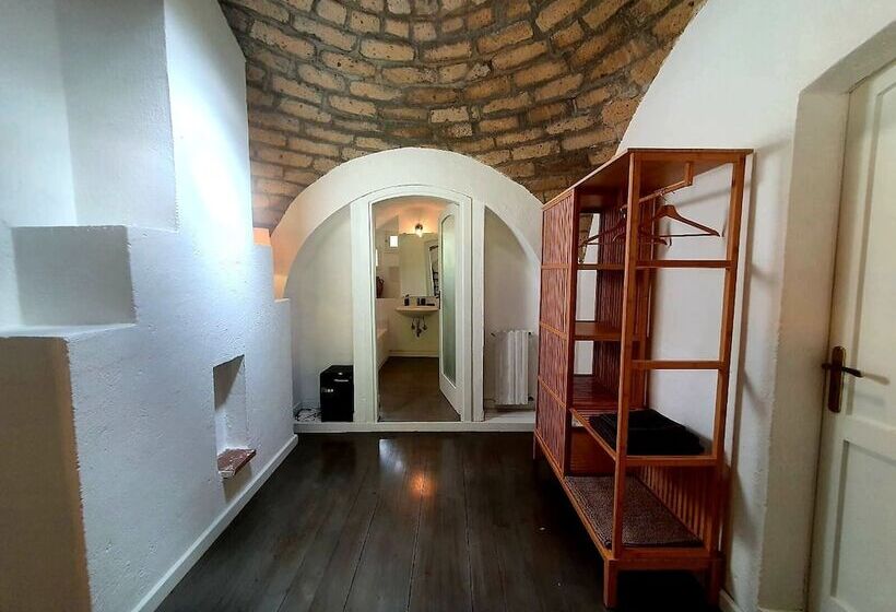 住所  Naples Countryside, One Of A Kind Dome Experience