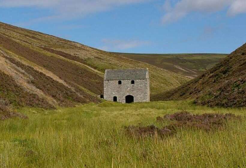 Stunning 3 Bed Cottage In The Village Of Tomintoul