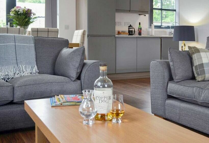 Stunning 3 Bed Cottage In The Village Of Tomintoul