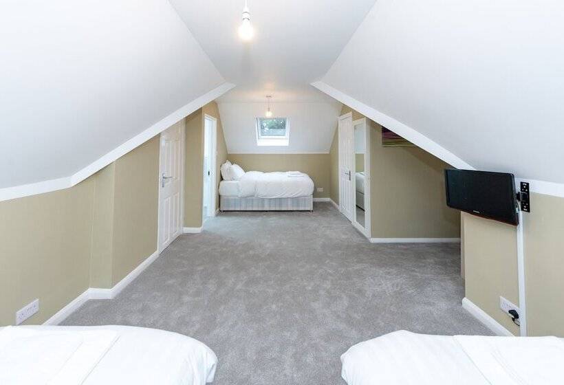 Uno Hotel Heathrow Windsor