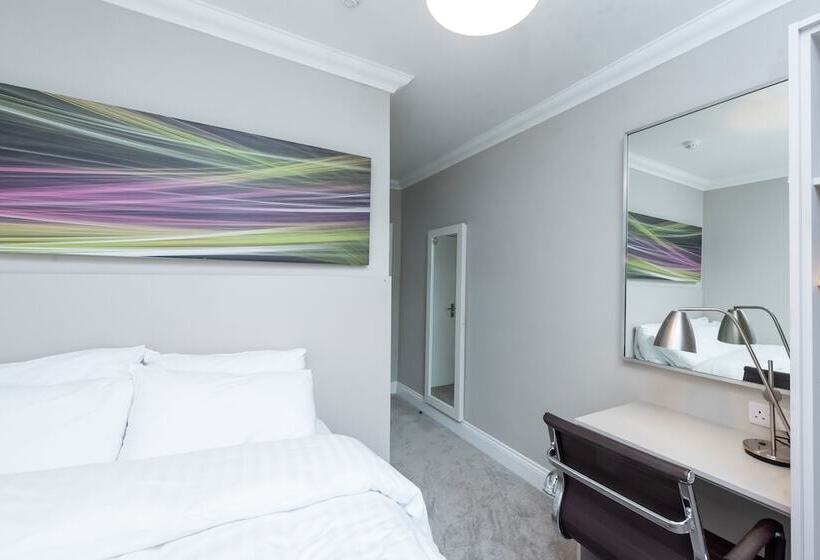 Uno Hotel Heathrow Windsor