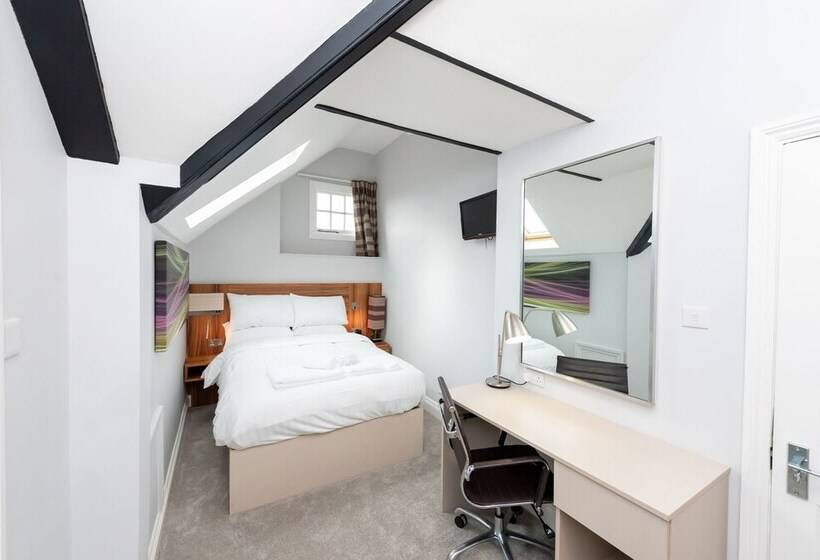 Uno Hotel Heathrow Windsor