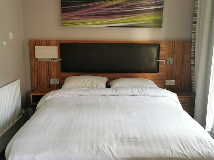 Uno Hotel Heathrow Windsor