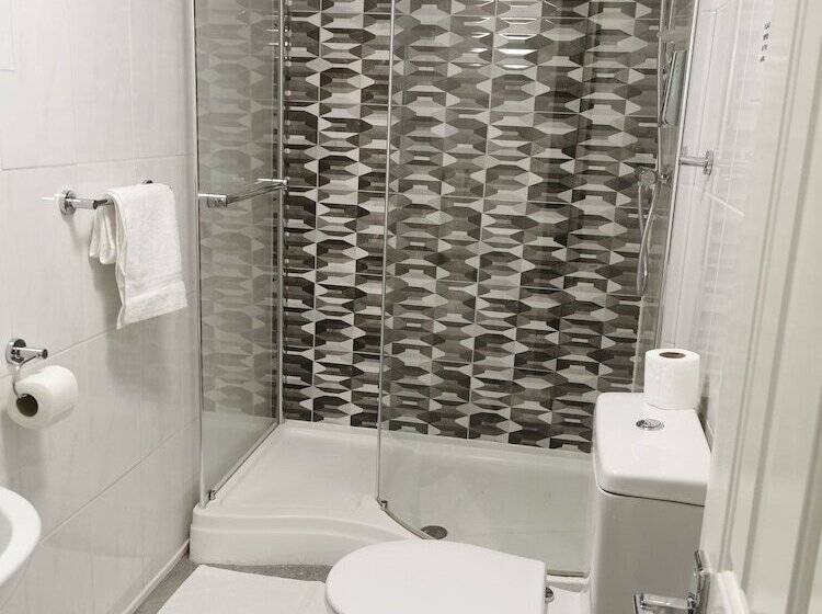 Uno Hotel Heathrow Windsor