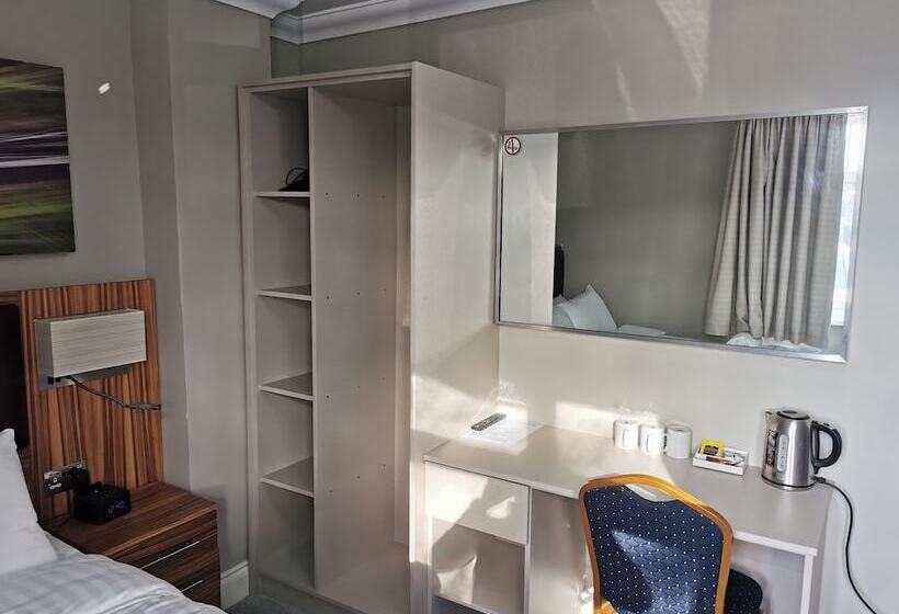 Uno Hotel Heathrow Windsor