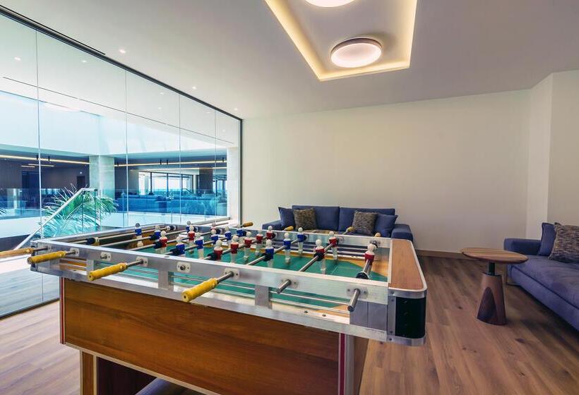 Ammoa Luxury Hotel & Spa Resort