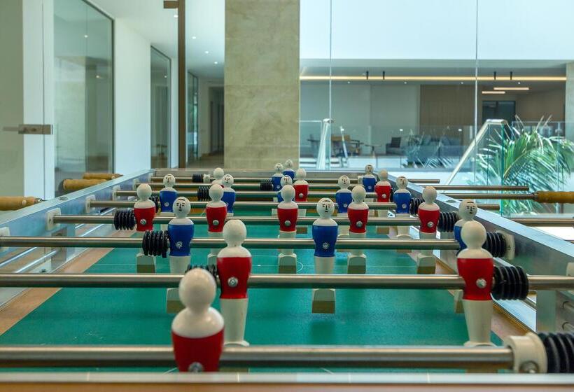 Ammoa Luxury Hotel & Spa Resort