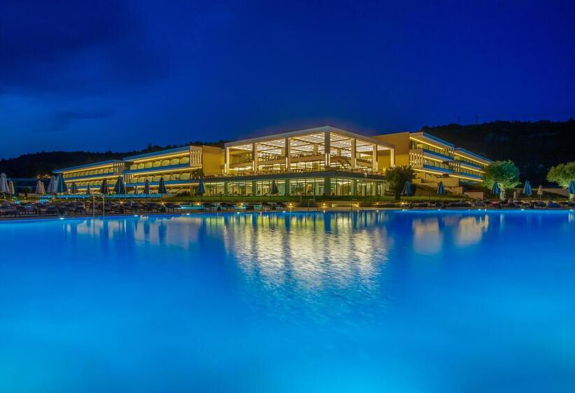 Ammoa Luxury Hotel & Spa Resort
