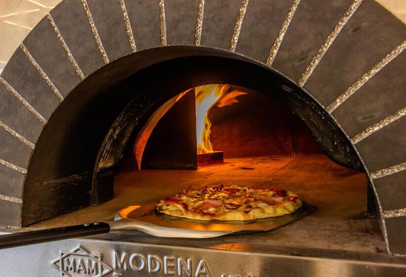 Ammoa Luxury Hotel & Spa Resort