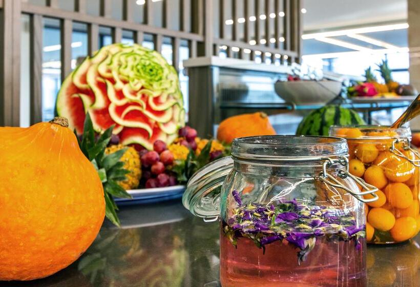 Ammoa Luxury Hotel & Spa Resort