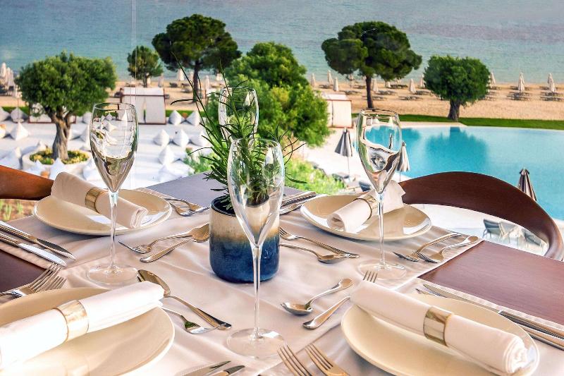 Ammoa Luxury Hotel & Spa Resort