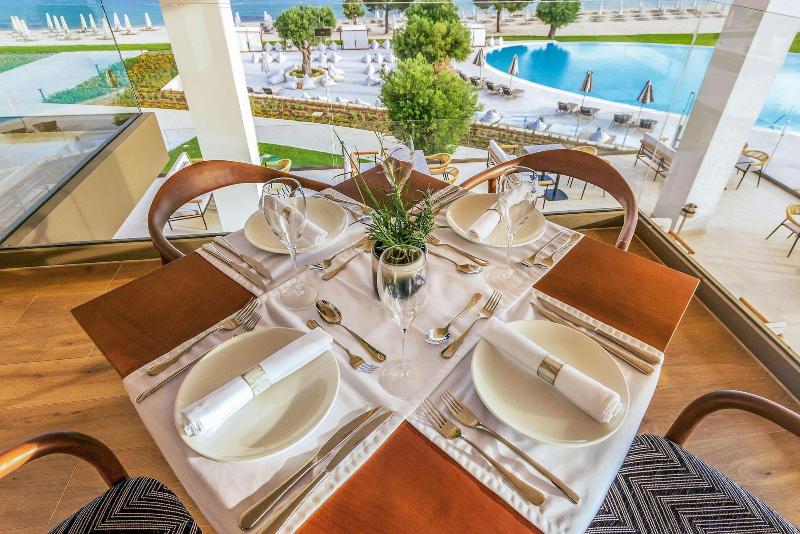 Ammoa Luxury Hotel & Spa Resort