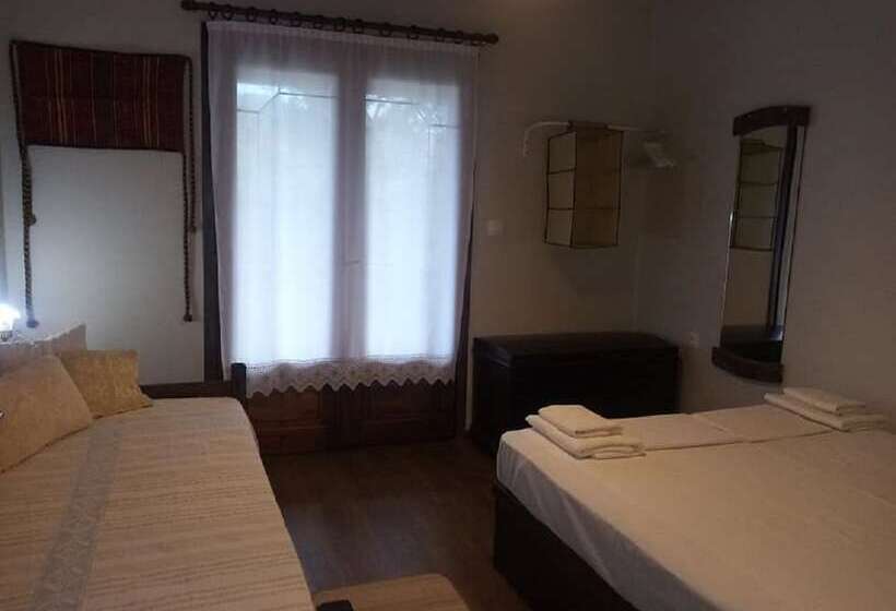 Beautiful Petrino 1880