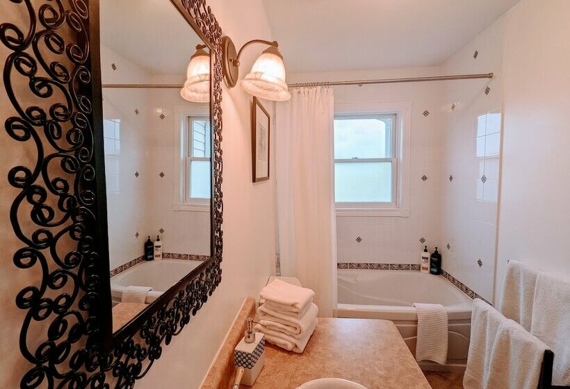 Dicksons Family Suite B&b