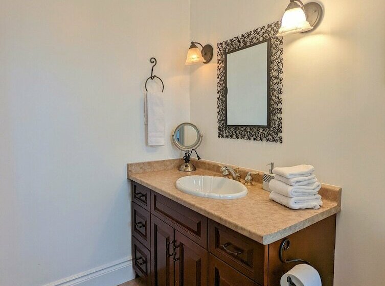 Dicksons Family Suite B&b