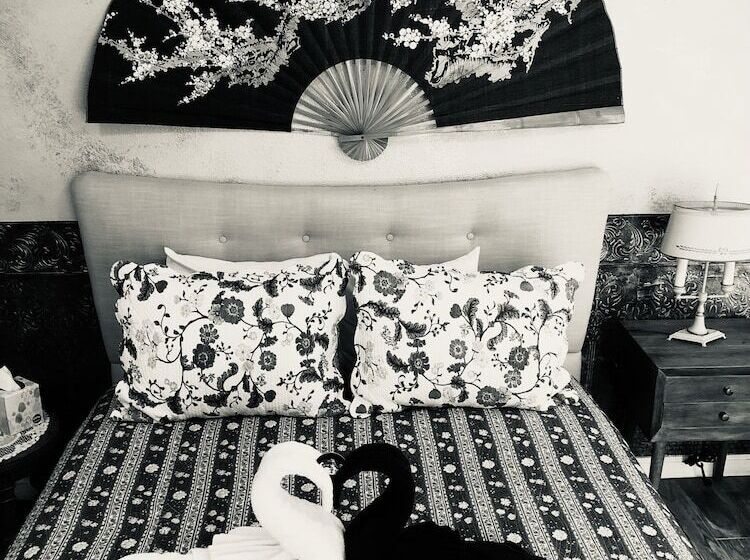 ベッドアンドブレックファースト Flume S End