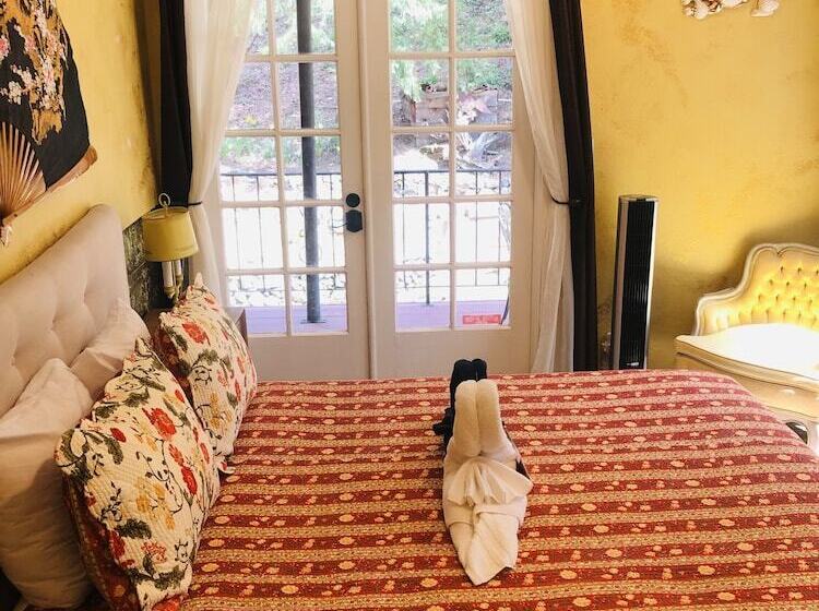 ベッドアンドブレックファースト Flume S End