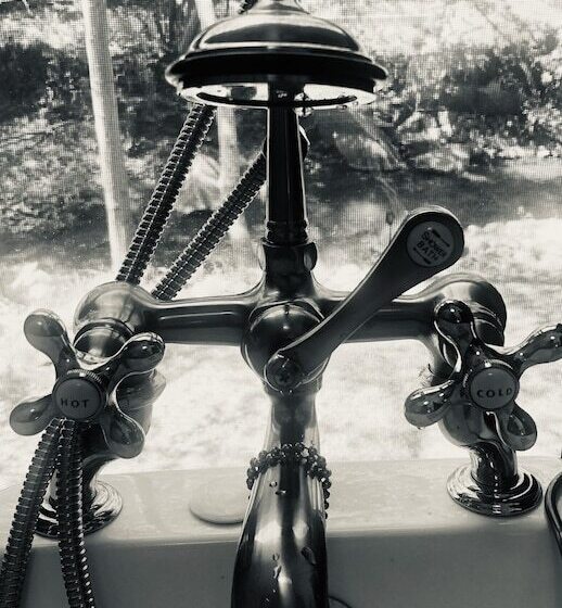 ベッドアンドブレックファースト Flume S End