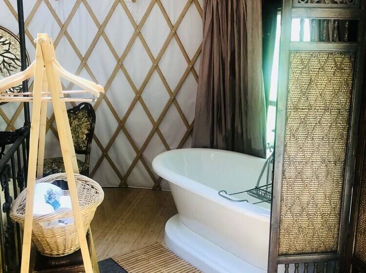 ベッドアンドブレックファースト Flume S End