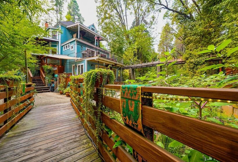 ベッドアンドブレックファースト Flume S End