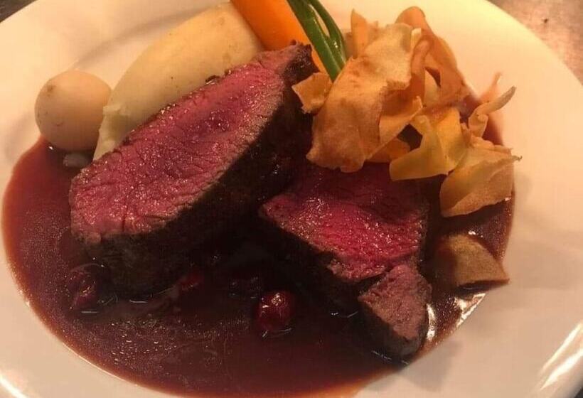 تختخواب و صبحانه The George At Ashley