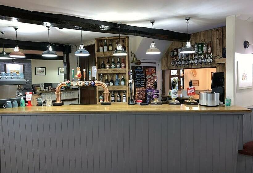 تختخواب و صبحانه The George At Ashley