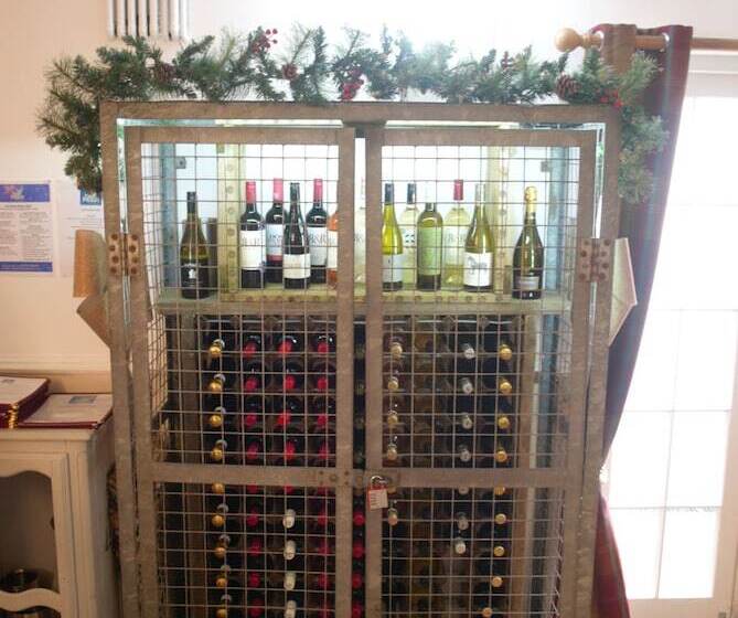 Bed and Breakfast The Half Moon Inn