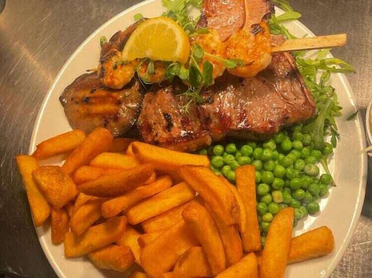 Bed and Breakfast The Half Moon Inn