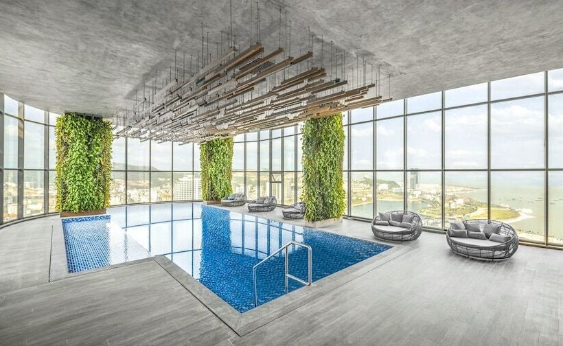 Citadines Marina Halong